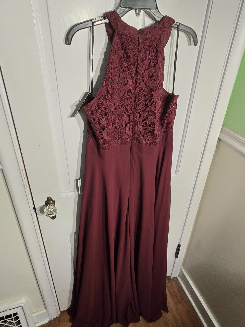 Lulu's Burgundy Lace Halter Maxi Dress Size XL - Picture 5 of 6